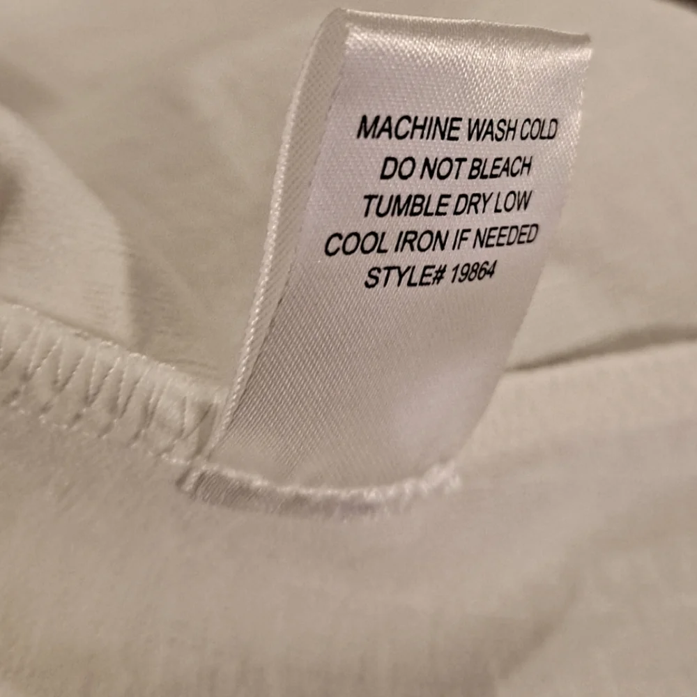 Beautiful New Light Cream Fit And Flare Dress With Cap Sleeves - Picture 4 of 7